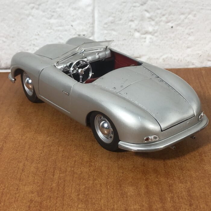 1948 Porsche No.1 356 Roadster (1:18) - Image 7