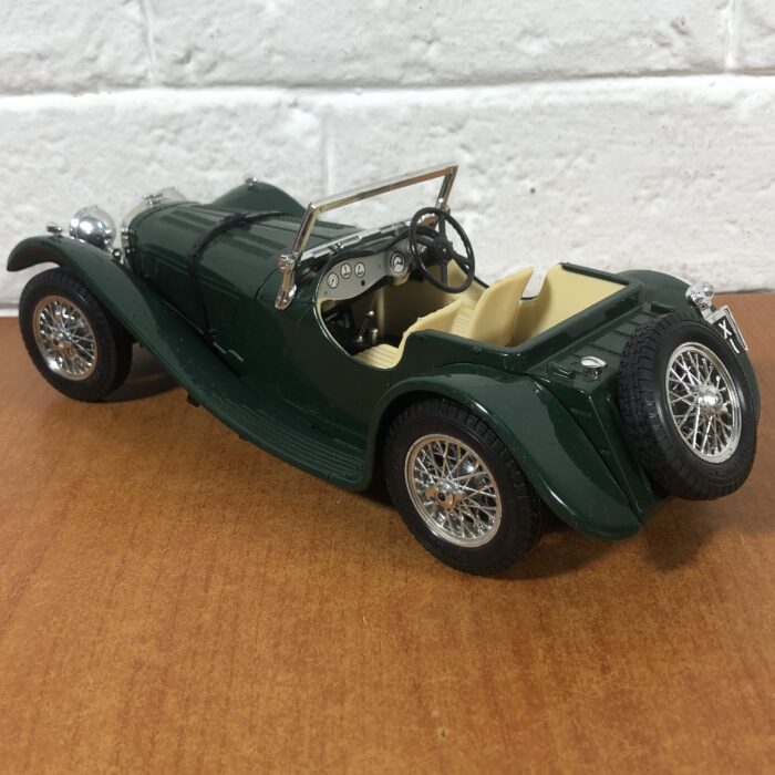 1937 Jaguar SS 100 (1:18) ~ Made in Italy - Image 7