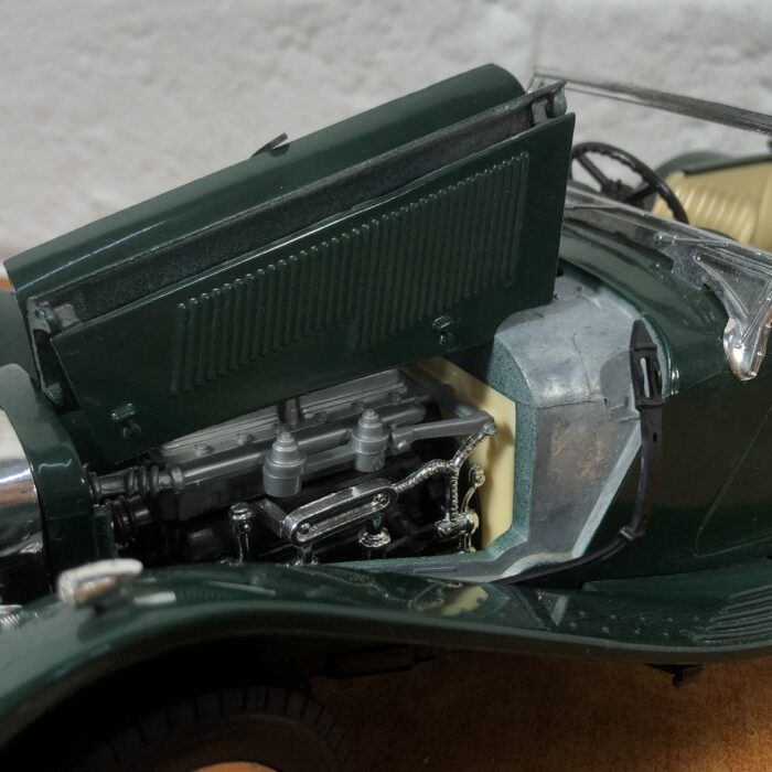 1937 Jaguar SS 100 (1:18) ~ Made in Italy - Image 3