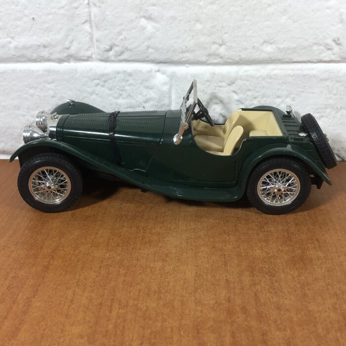 1937 Jaguar SS 100 (1:18) ~ Made in Italy - Image 5