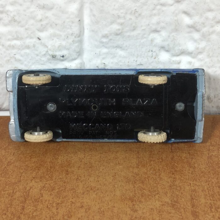Dinky Toys ~ Plymouth Plaza (Made in England) - Image 6