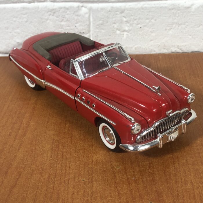 1949 Buick (1:18)