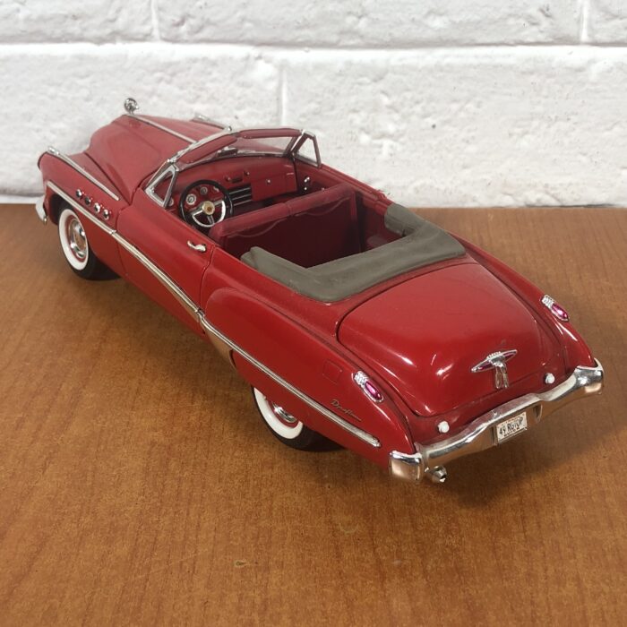 1949 Buick (1:18) - Image 7