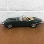 1961 Jaguar "E" (1:18) ~ Made in Italy - Image 4