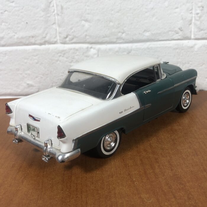 1955 Chevrolet Bel Air (1:18) - Image 7