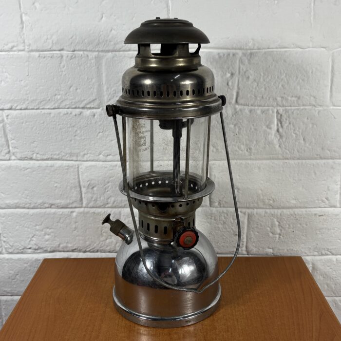 Vintage Hipolito Lamp - Image 9