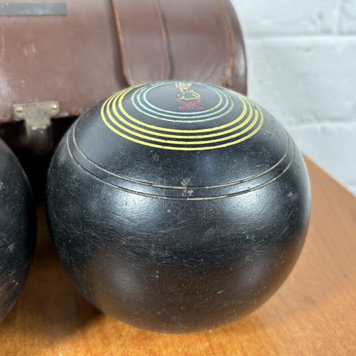 Vintage Bowls in Leather Case - Image 4