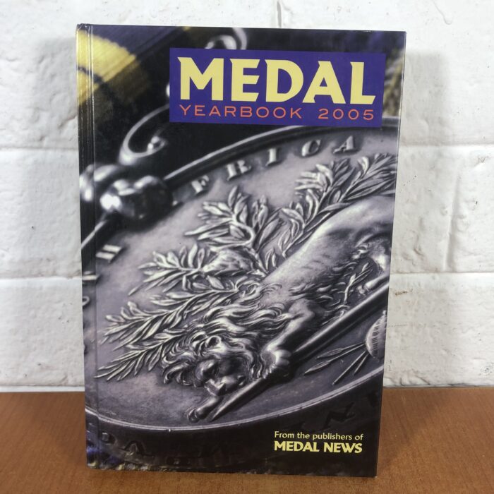 Vintage American Military Insignia & 2005 Medal Yearbook Books - Image 6