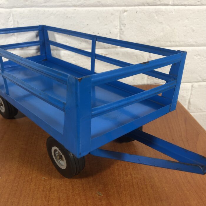 Vintage Metal Ford 6600 Tractor & Trailer Model - Image 9