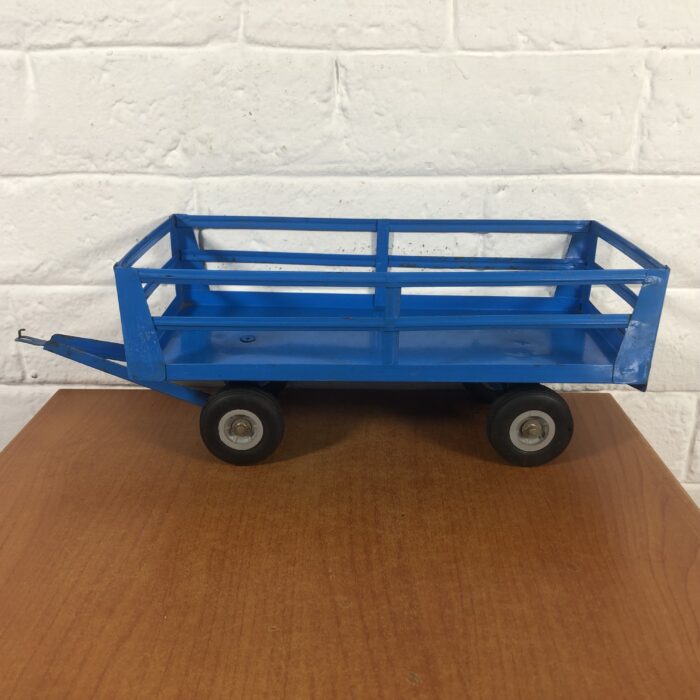 Vintage Metal Ford 6600 Tractor & Trailer Model - Image 11