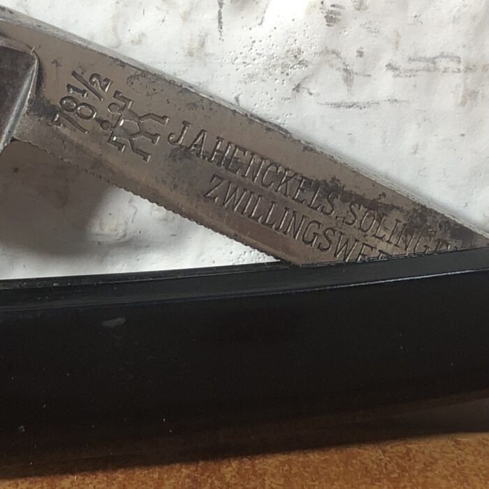 Vintage J.A. Henckels Cut Throat in Original Box (Soligen, Sweden) - Image 4