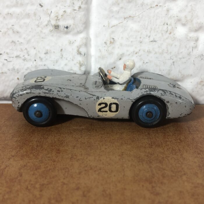 Dinky Toys Aston Martin (Made in England) - Image 3