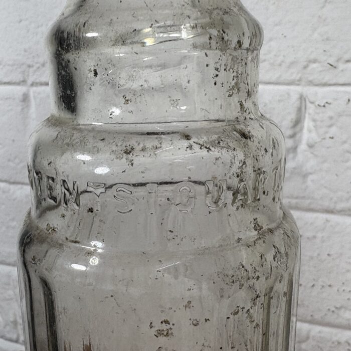 Vintage 1960s Essolube Glass Bottle (1 Quart) ~ Property of Anglo American Oil - Image 4