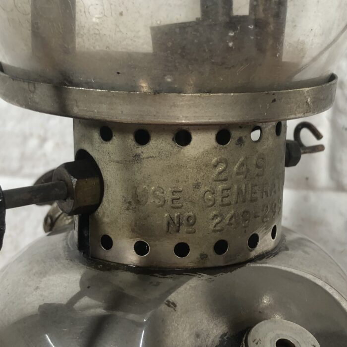 Vintage Coleman Lamp (Made in Canada) - Image 5
