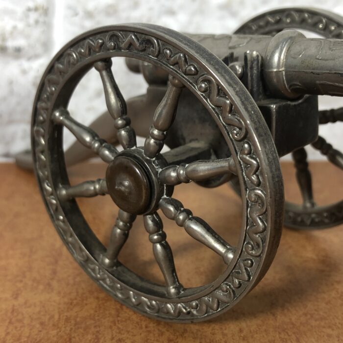 Vintage Cannon Models - Image 3