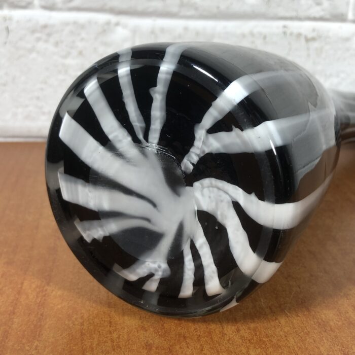 Vintage Murano Glass Vase - Image 6