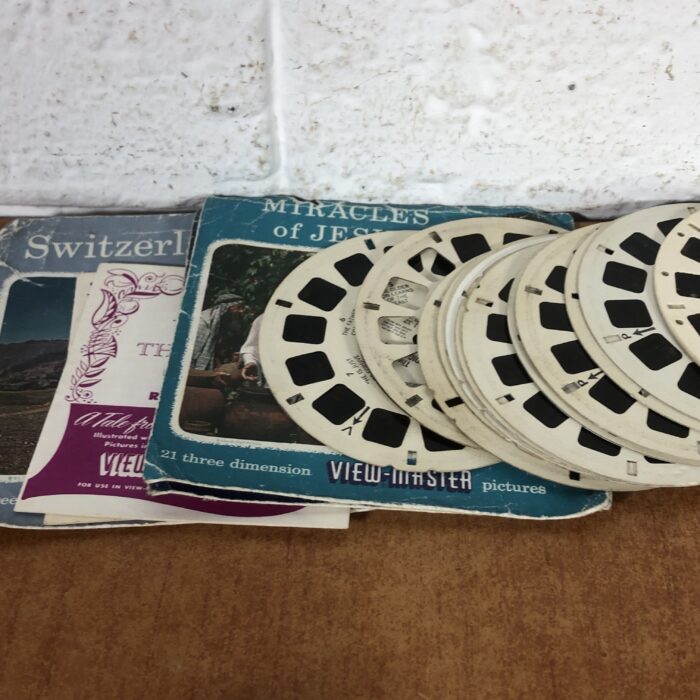 Vintage View-Master with Reels - Image 6