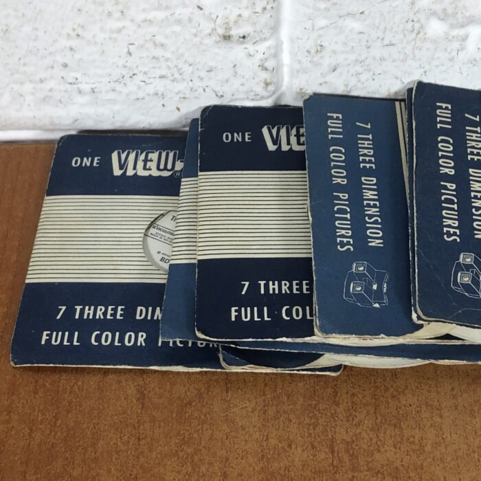 Vintage View-Master with Reels - Image 8