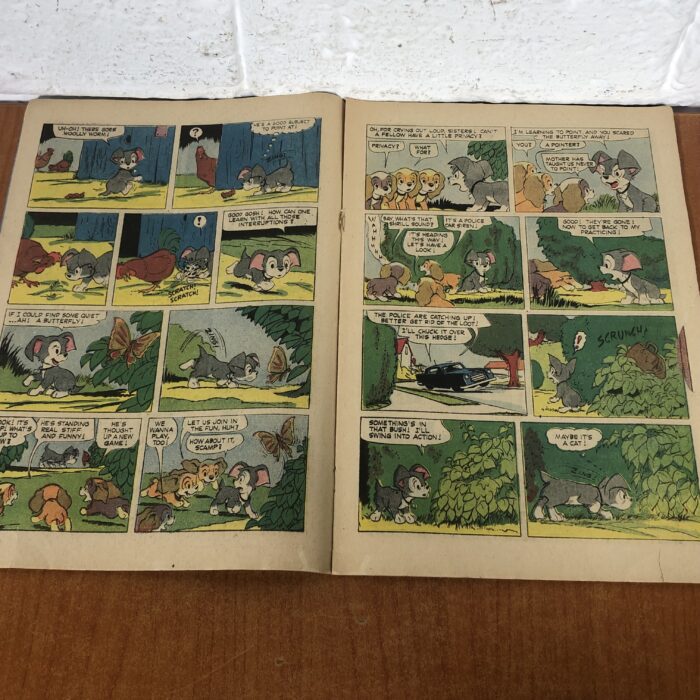 Vintage Donald Duck & Tom and Jerry Comic Books - Image 5