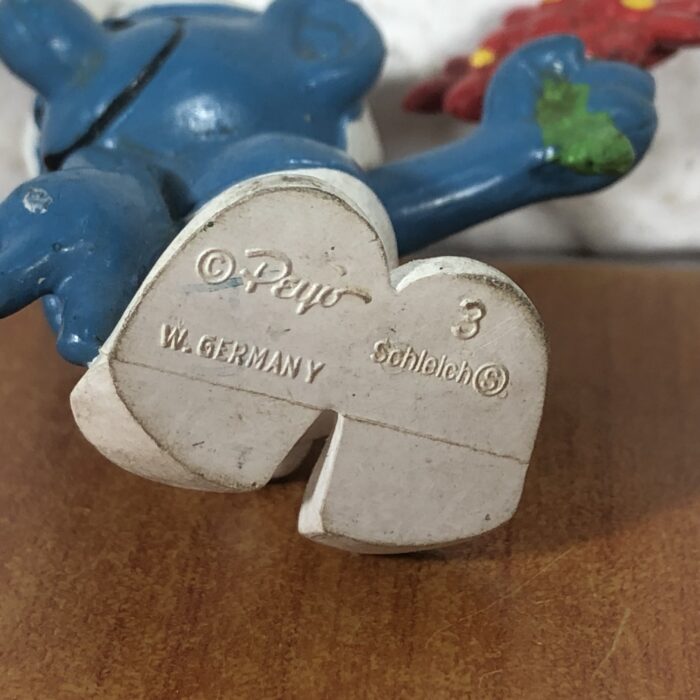 Vintage Shy Smurf & Lover Smurf Figurines (Made in West Germany) - Image 4
