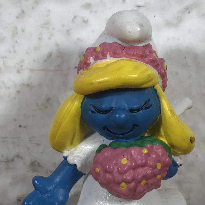 Vintage Smurfette Bride Figurine (Made in Germany) - Image 2