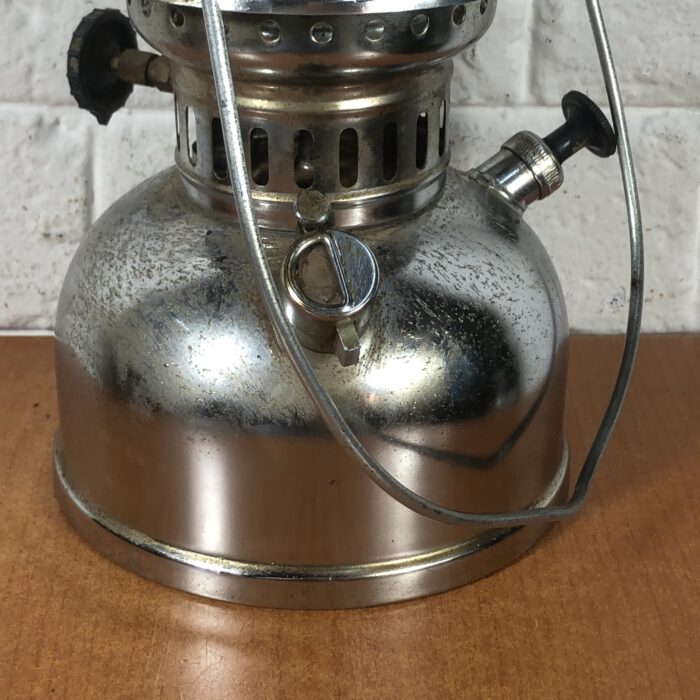 Vintage Stenly Lamp (Made in Hong Kong) - Image 7