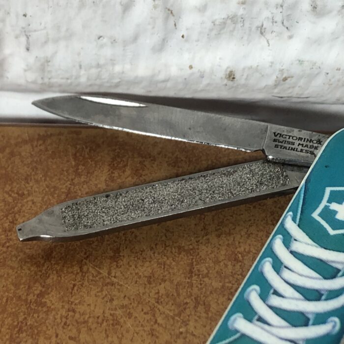 Vintage Victorinox Pocket Knife, Miniature Panga & Army Tin Openers - Image 5