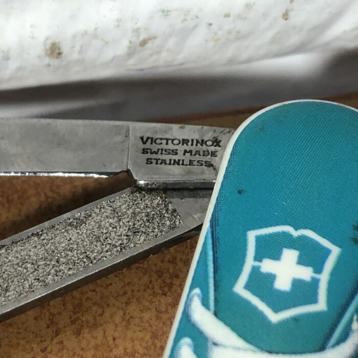 Vintage Victorinox Pocket Knife, Miniature Panga & Army Tin Openers - Image 4