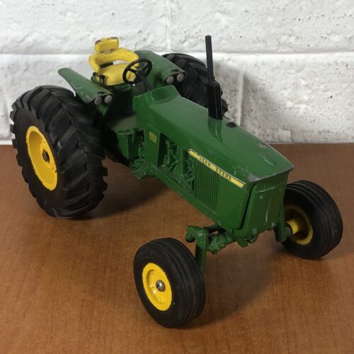 Official John Deere Tractor Model