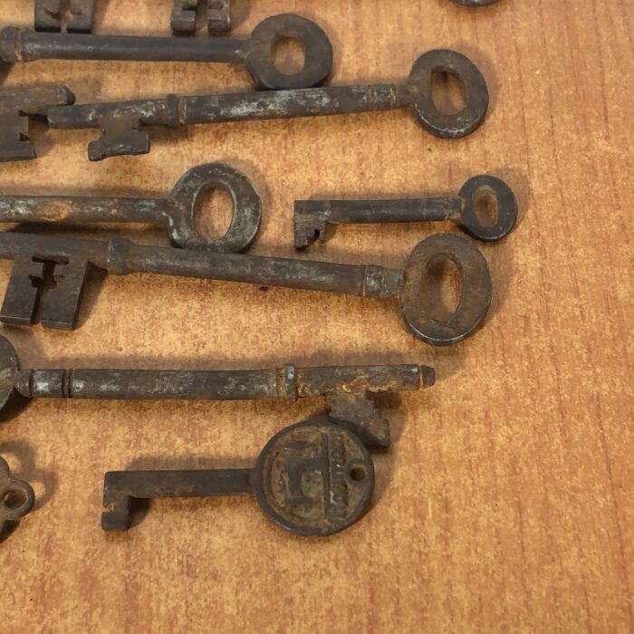 Vintage Key Collection - Image 7