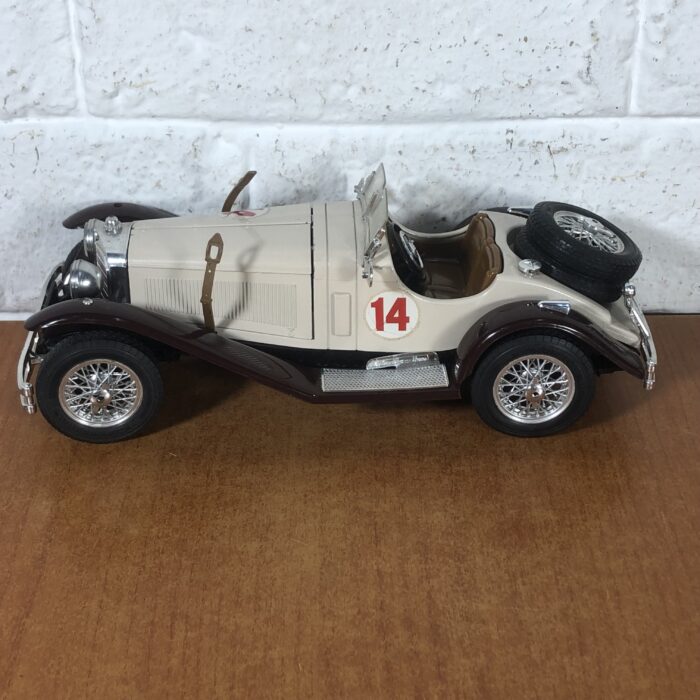 1928 Mercedes-Benz SSK (1:18) ~ Made in Italy - Image 3