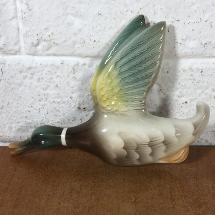 Vintage Ceramic Flying Duck Wall Plaque (Made in England)