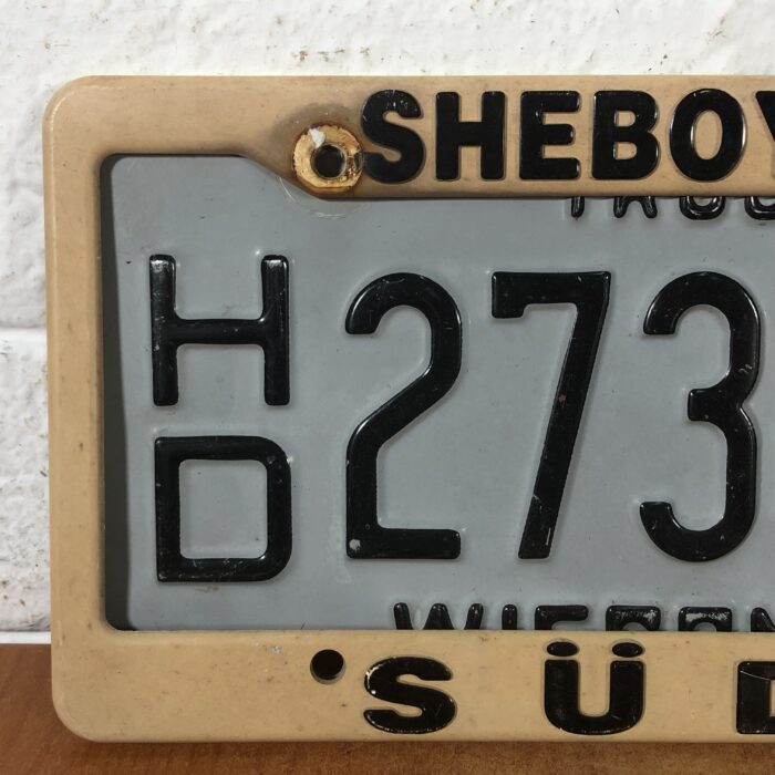 Wisconsin USA Number Plate with Cover - Image 2