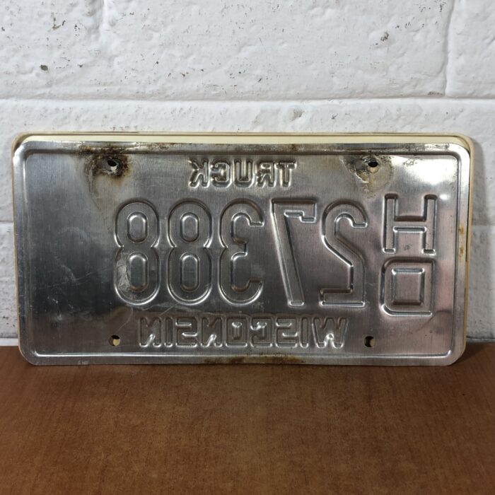 Wisconsin USA Number Plate with Cover - Image 5