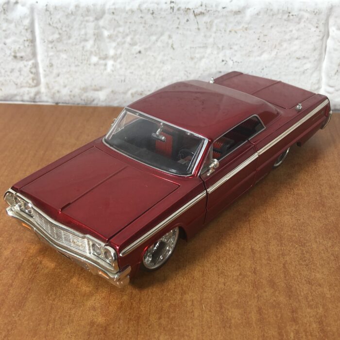 1964 Chevrolet Impala (1:24) - Image 2