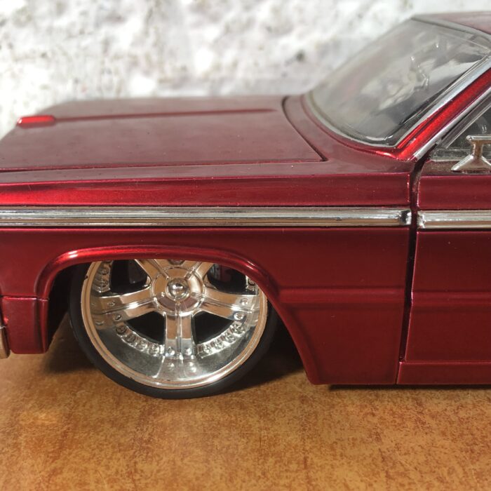 1964 Chevrolet Impala (1:24) - Image 5