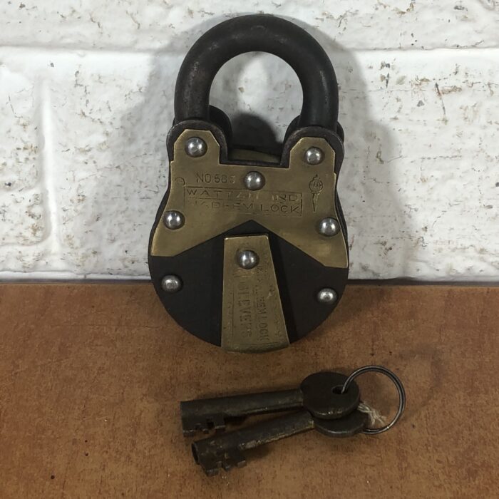 Vintage Lock with Original Keys - Image 7