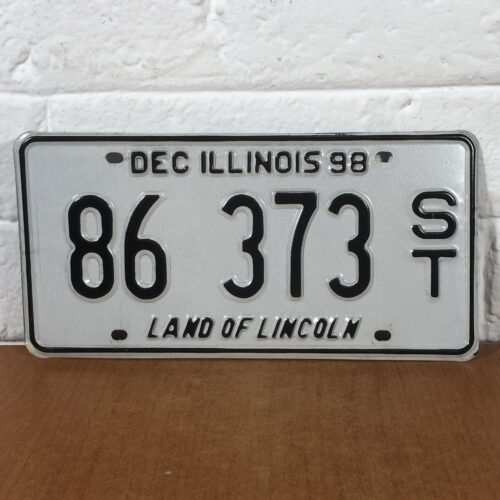 Vintage Illinois USA Number Plate