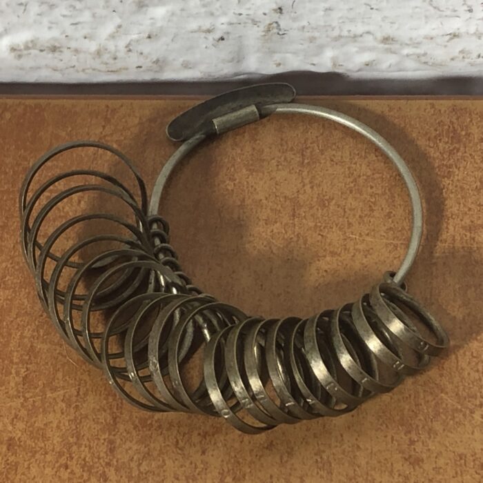Vintage Jeweller's Ring & Finger Measuring Set - Image 2