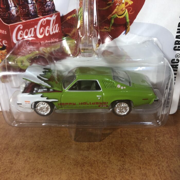 Coca Cola 2005 Holiday Automents 1973 Pontiac Grand AM Model - Image 2