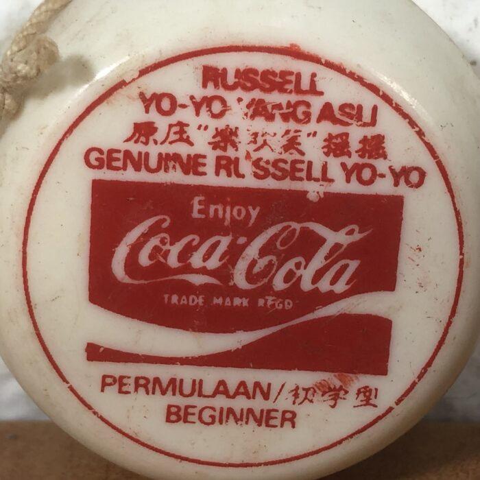 Genuine Russell Coca Cola Beginner Yo-Yo - Image 2
