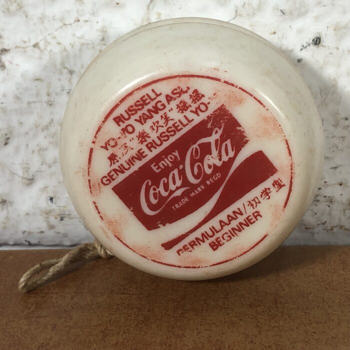 Genuine Russell Coca Cola Beginner Yo-Yo - Image 5