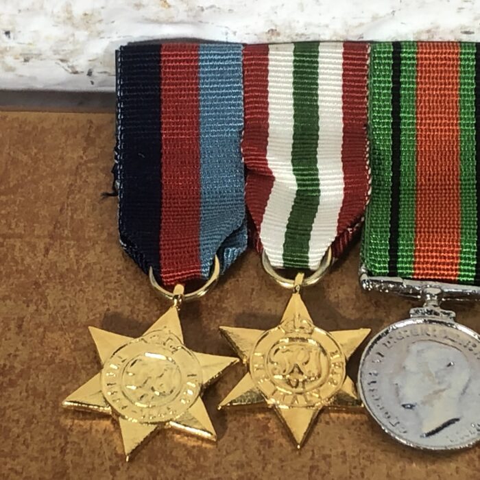 Vintage WW2 Military Medals Set (Miniature) - Image 2