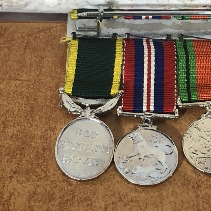 Vintage WW2 Military Medals Set (Miniature) - Image 6
