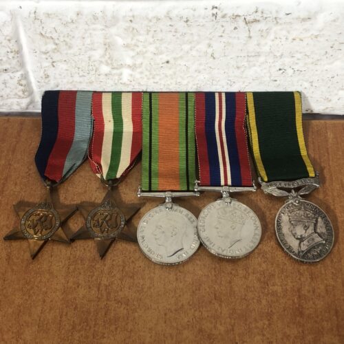 Vintage WW2 Military Medals Set