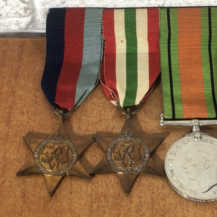 Vintage WW2 Military Medals Set - Image 2