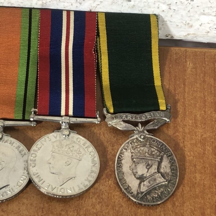 Vintage WW2 Military Medals Set - Image 6