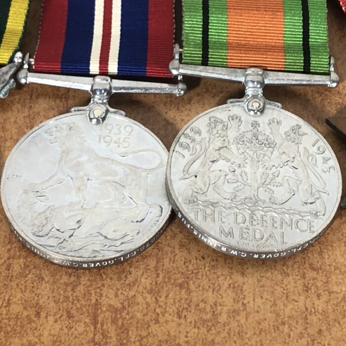 Vintage WW2 Military Medals Set - Image 10