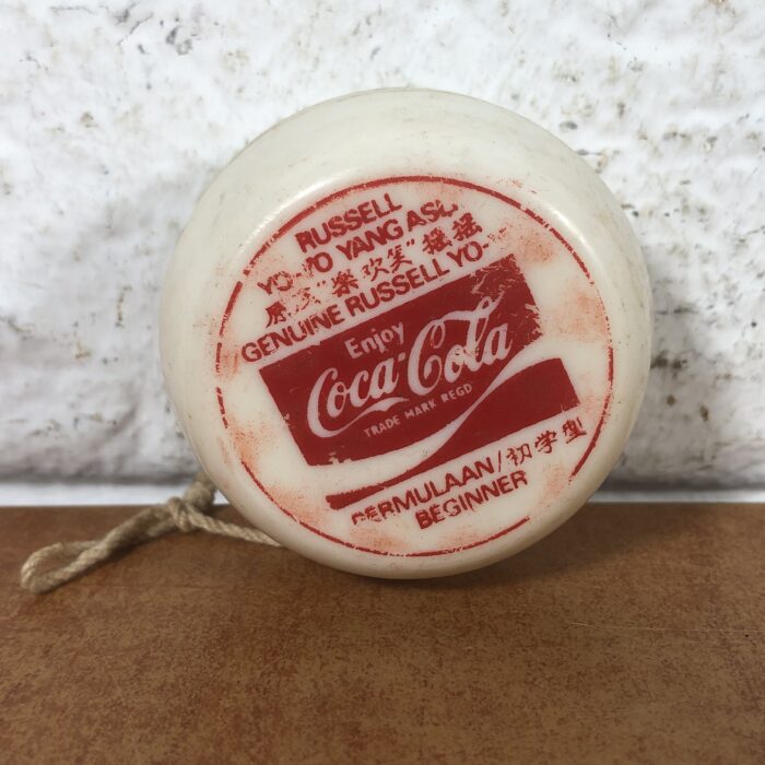 Genuine Russell Coca Cola Beginner Yo-Yo - Image 4