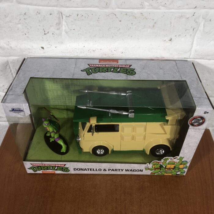Teenage Mutant Ninja Turtles ~ Donatello & Party Wagon (1:24) - Image 6